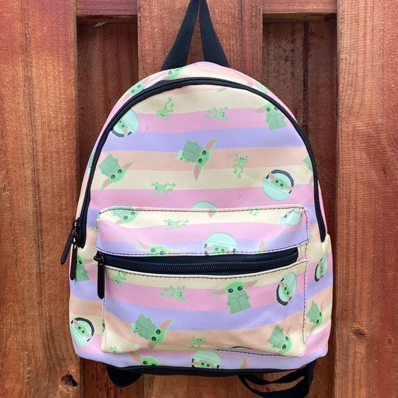 Bio World Star Wars Kids Backpack Baby Yoda - Picture 1 of 10